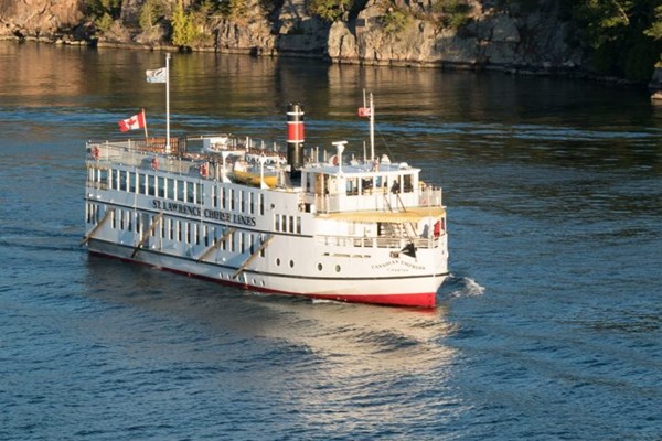 cruises on the great lakes